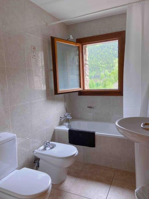 אנדורה לה ולה Unico Piso Colorido Y Divertido En Ransol - Increibles Vistas Al Rio Y Naturaleza - Ideal Familias L By Bonesvacances מראה חיצוני תמונה